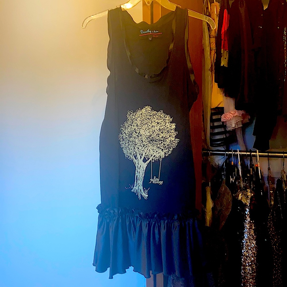 Size Small Dorothy of London casual designer dress